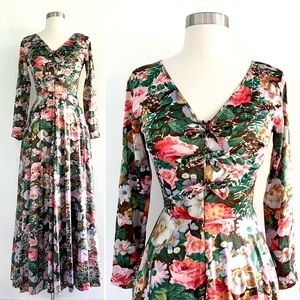 Vintage 60’s Vanity Fair floral fit & flare slip dress